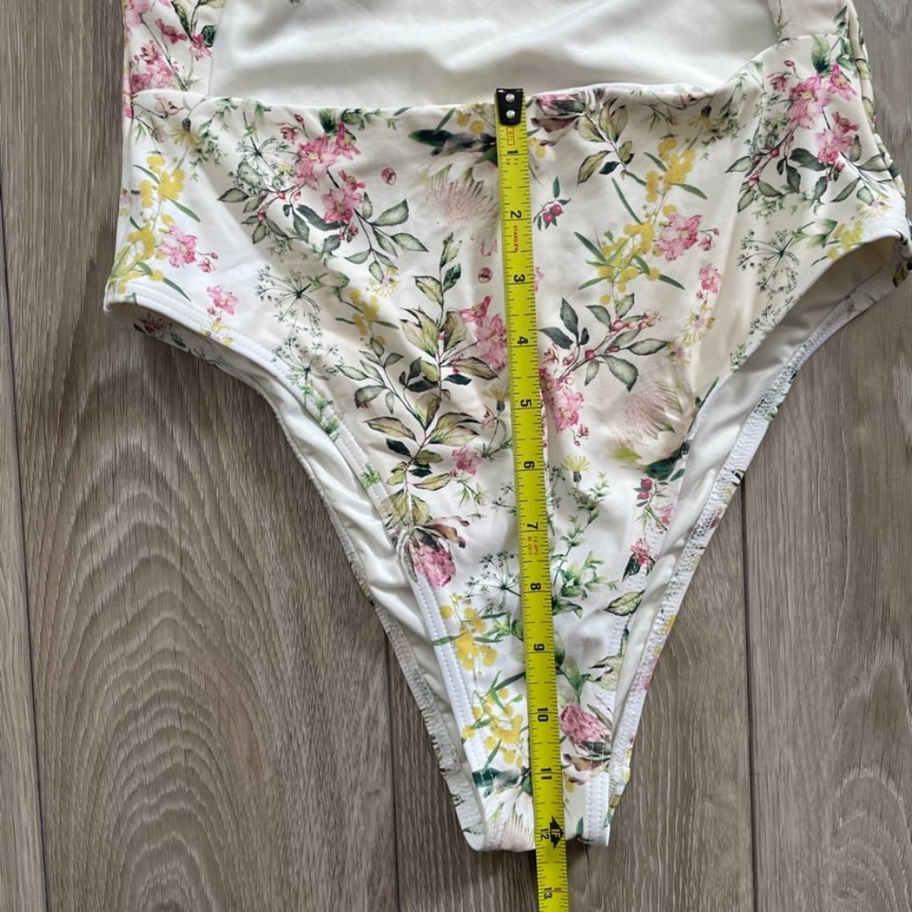 CIKADA | White One Piece Floral Bathing Suit - Picture 11 of 13